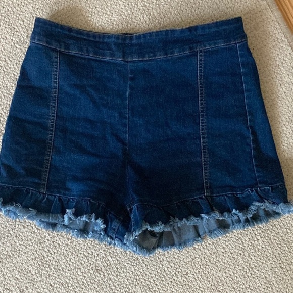 Peach Love California Pants - Vintage blue jean shorts